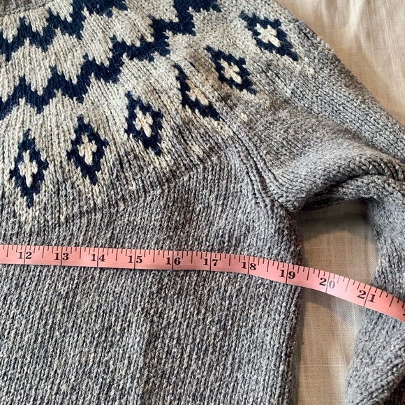 Large Fair Isle knit - Picture 5 of 9